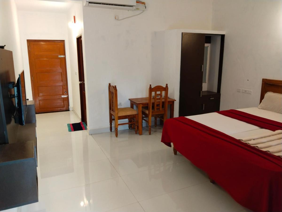 Hotel Neptune Kovalam Thiruvananthapuram Exteriör bild