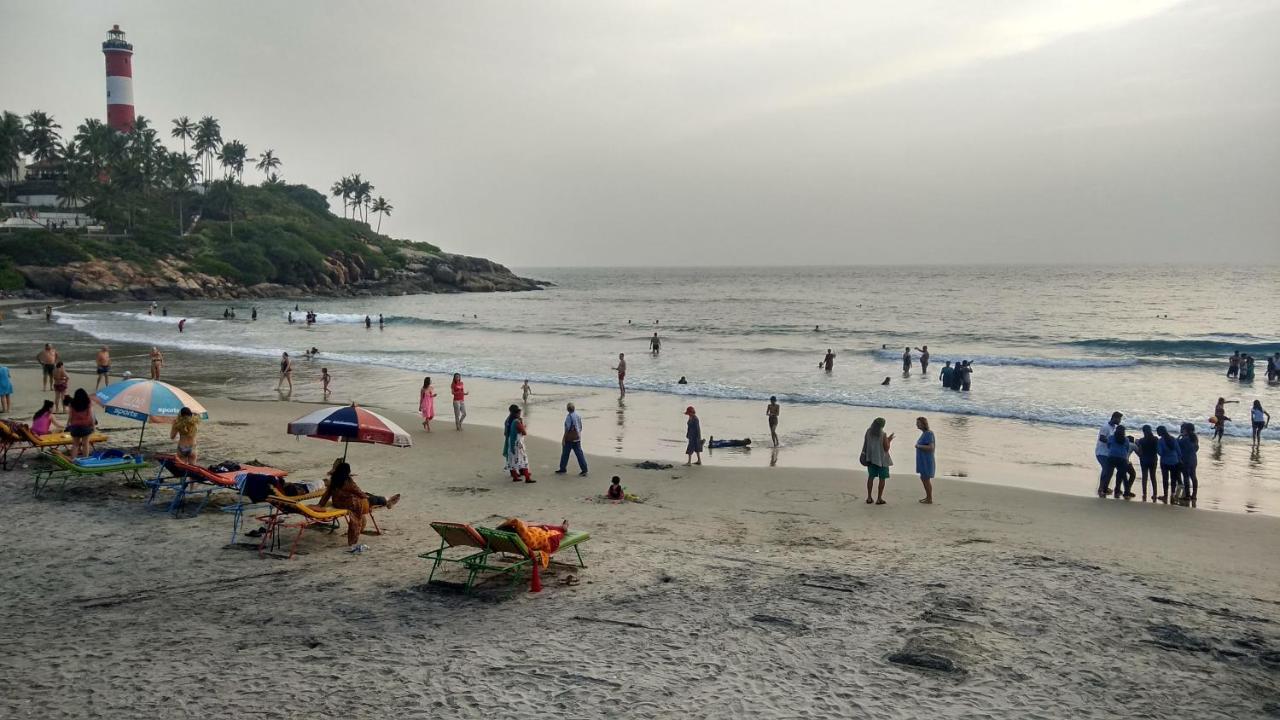Hotel Neptune Kovalam Thiruvananthapuram Exteriör bild